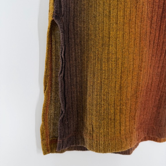 Zara Warm-Toned Ribbed Knit Top - Picture 3 of 4